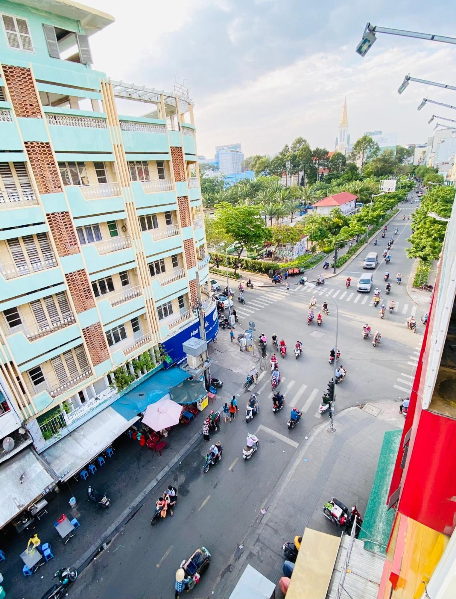 Home Away Do Quang Dau- Homestay, City Center, D1 Ho Chi Minh City Bagian luar foto